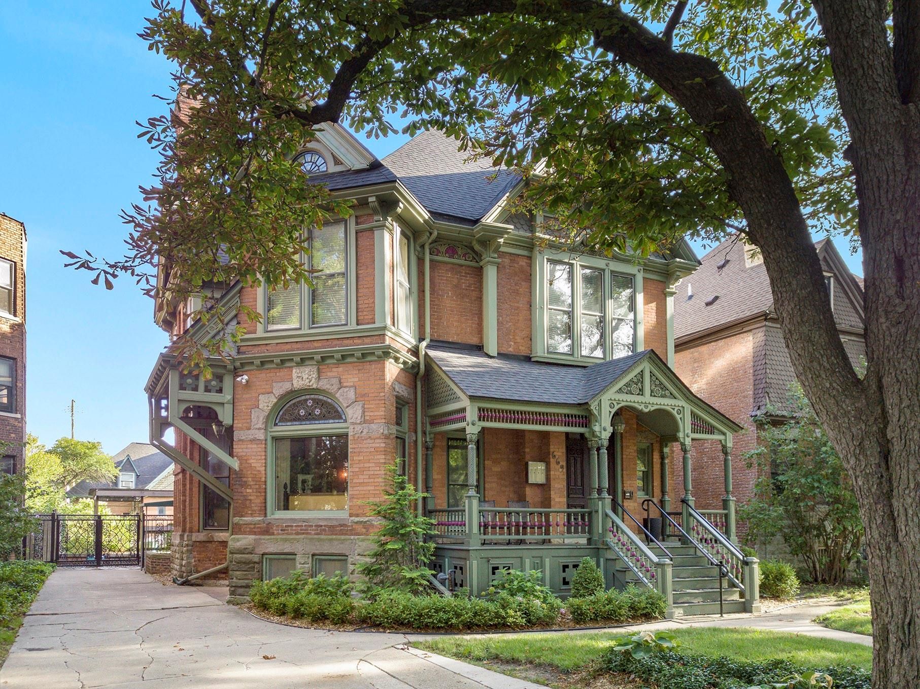 669 W CANFIELD Street