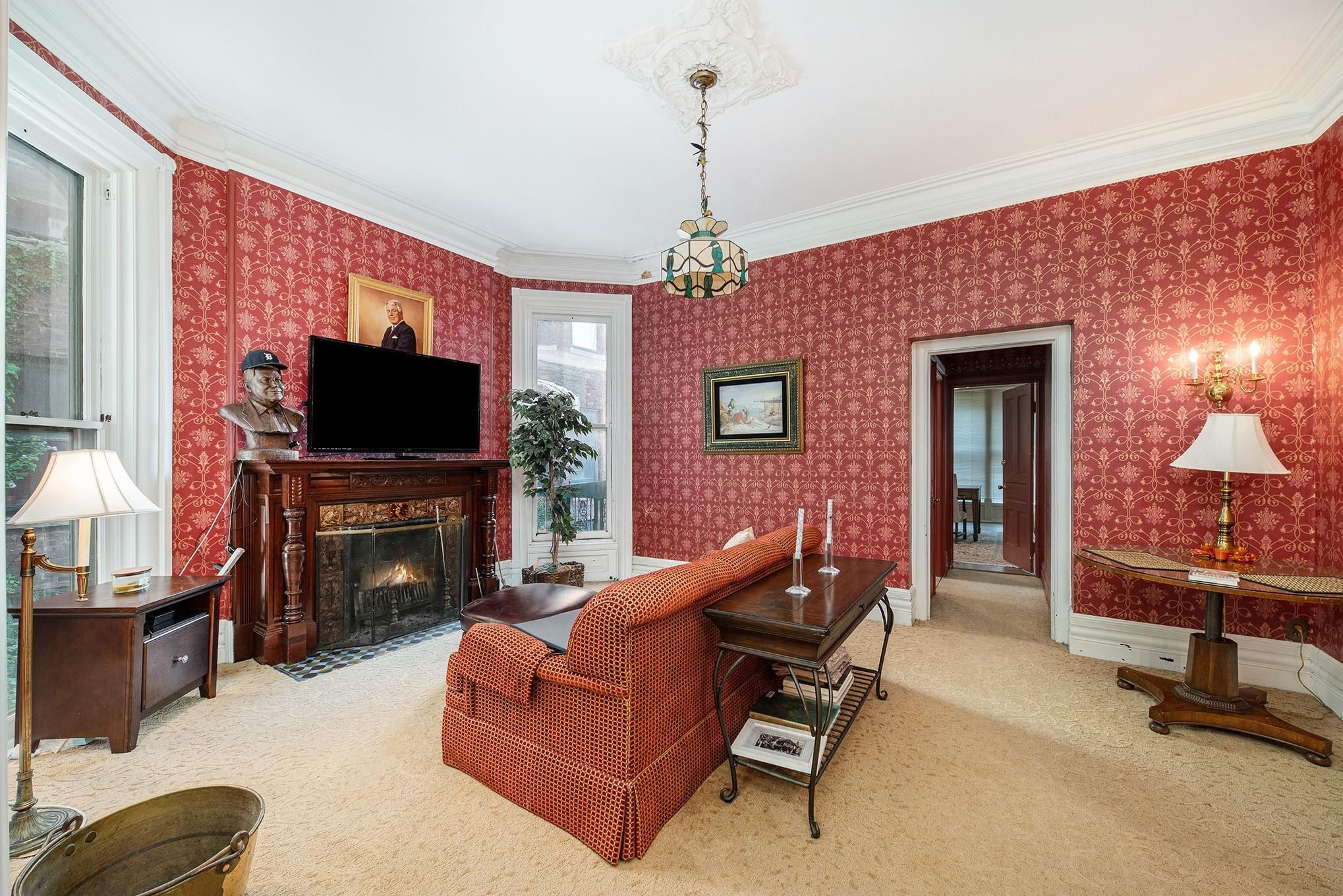 669 W CANFIELD Street