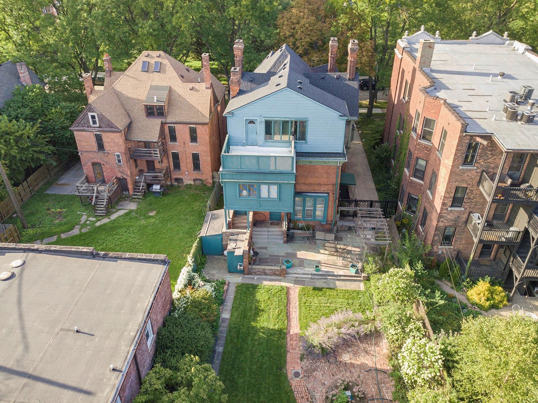 669 W CANFIELD Street