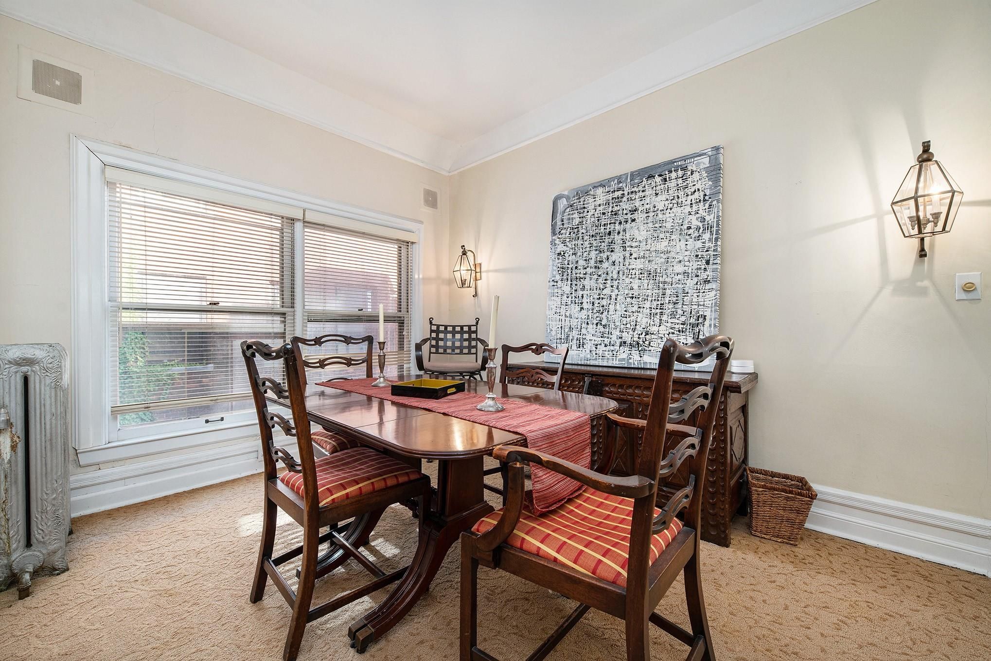 669 W CANFIELD Street