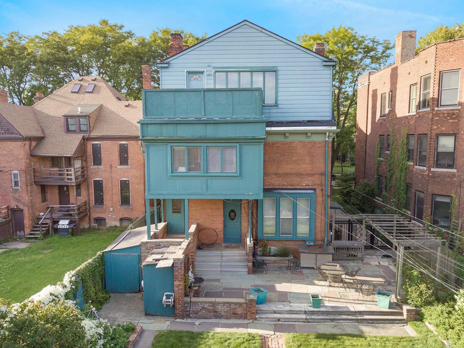 669 W CANFIELD Street