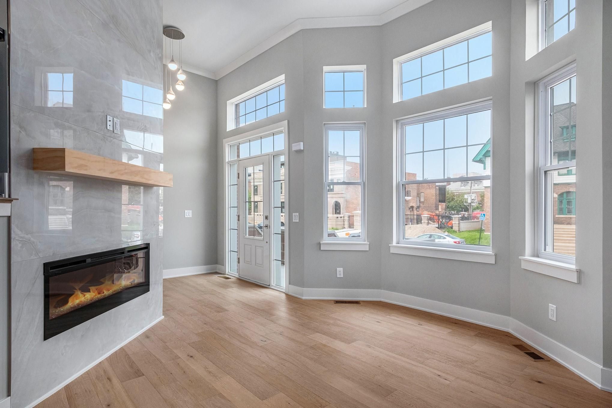 228 Erskine Street Unit: 21