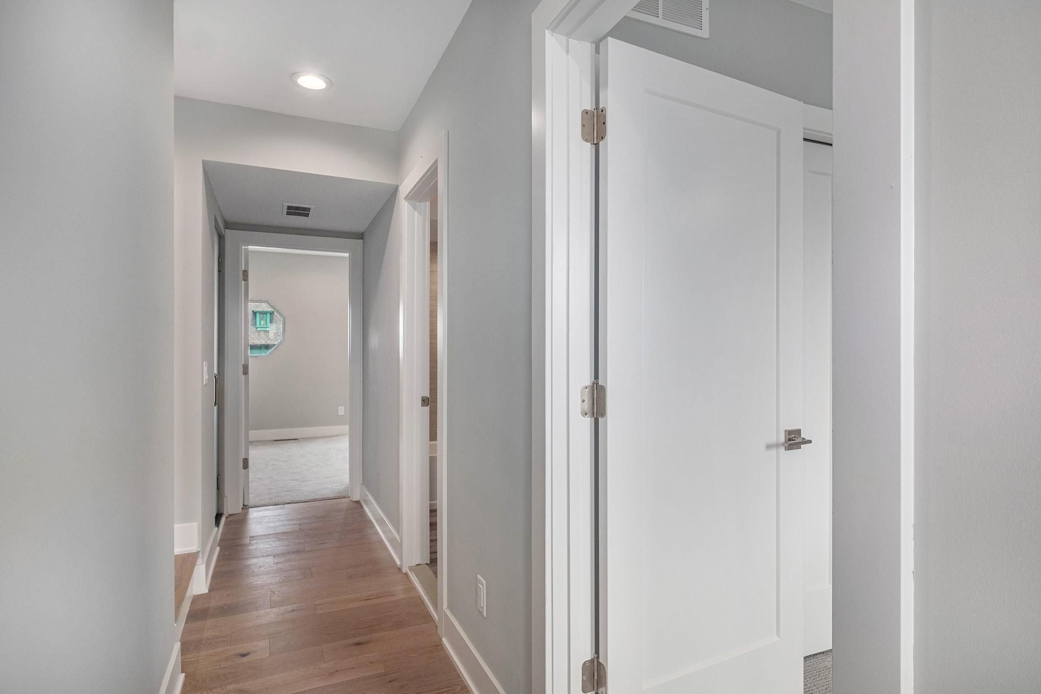 228 Erskine Street Unit: 21