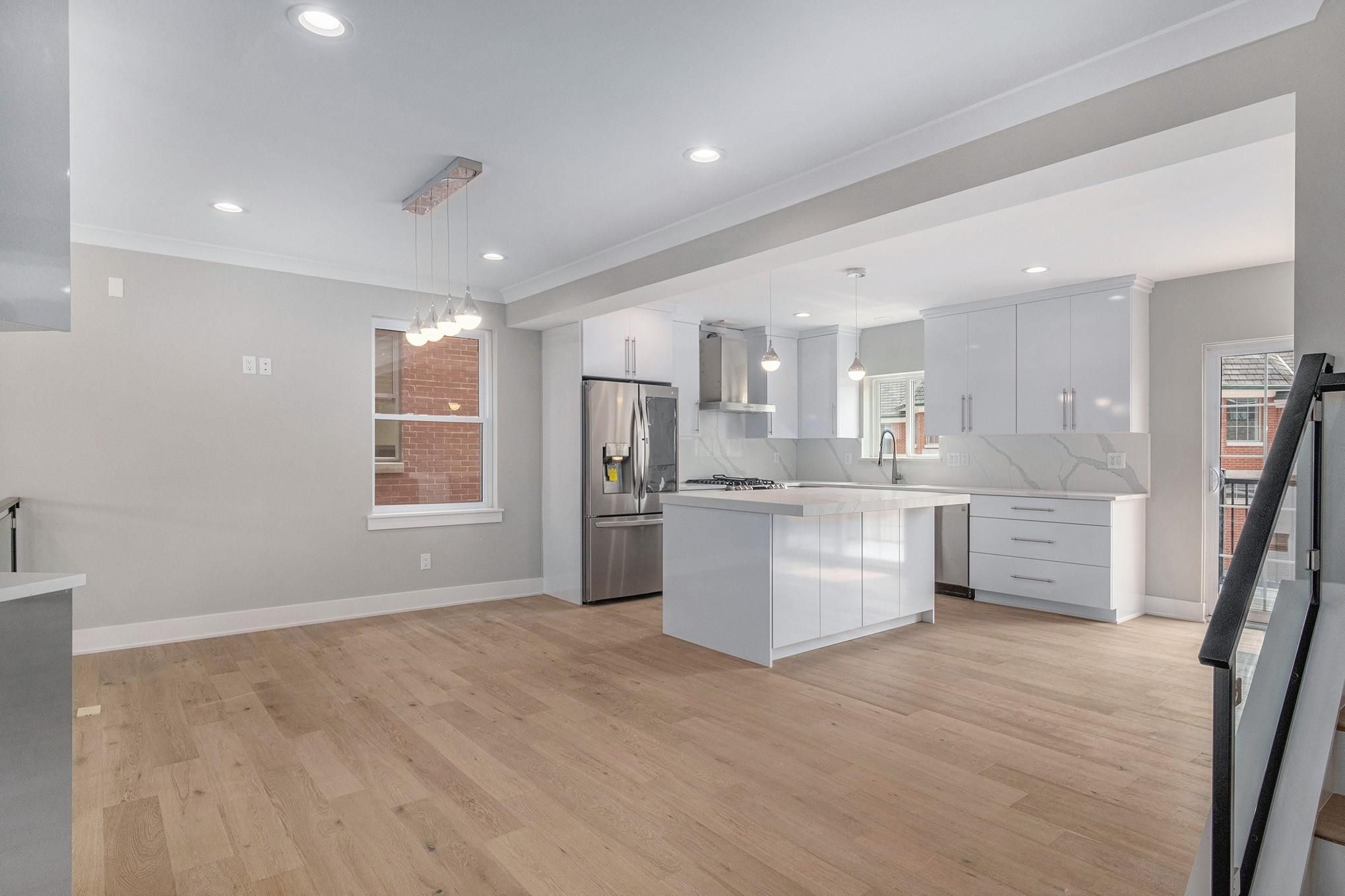 228 Erskine Street Unit: 21