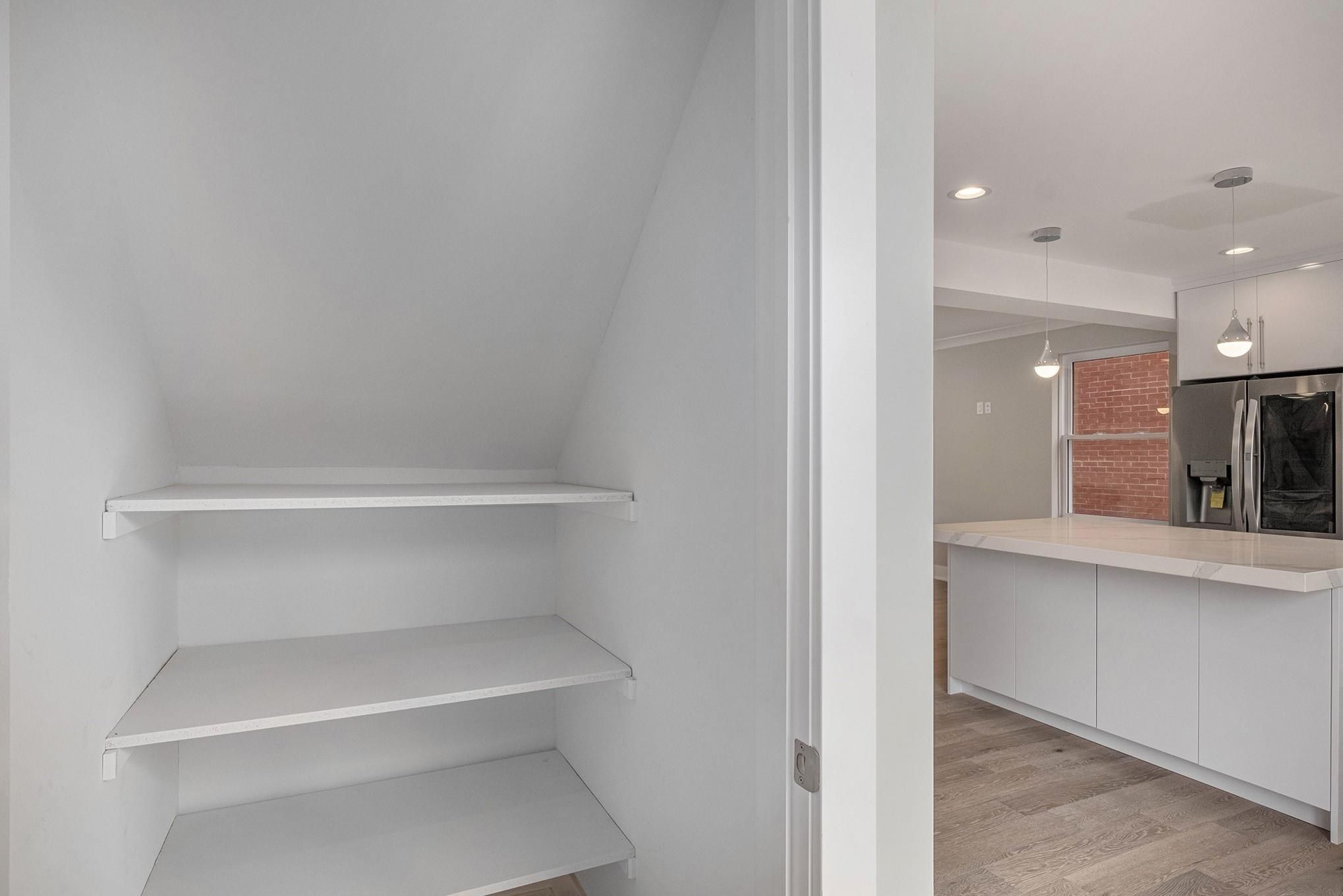 228 Erskine Street Unit: 21