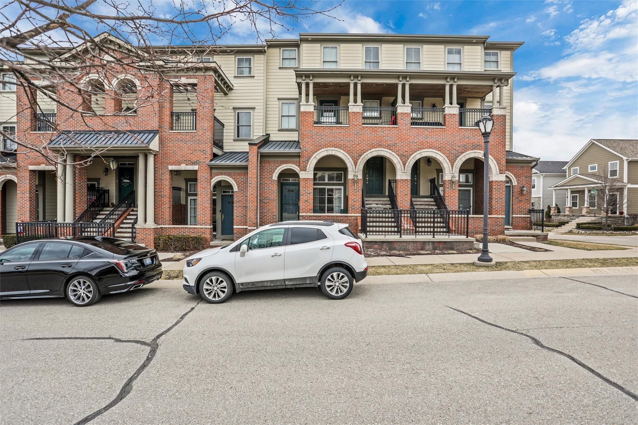 3893 Forester Boulevard