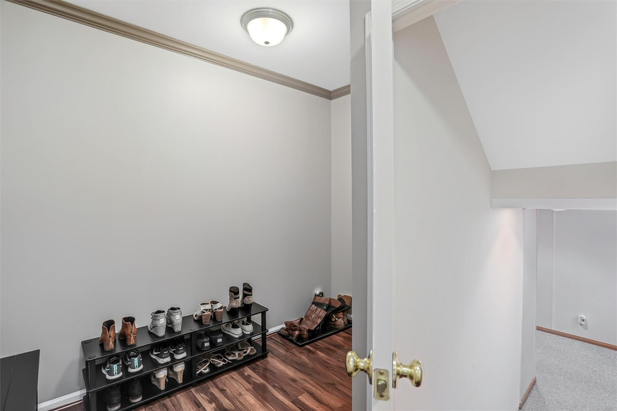 3893 Forester Boulevard