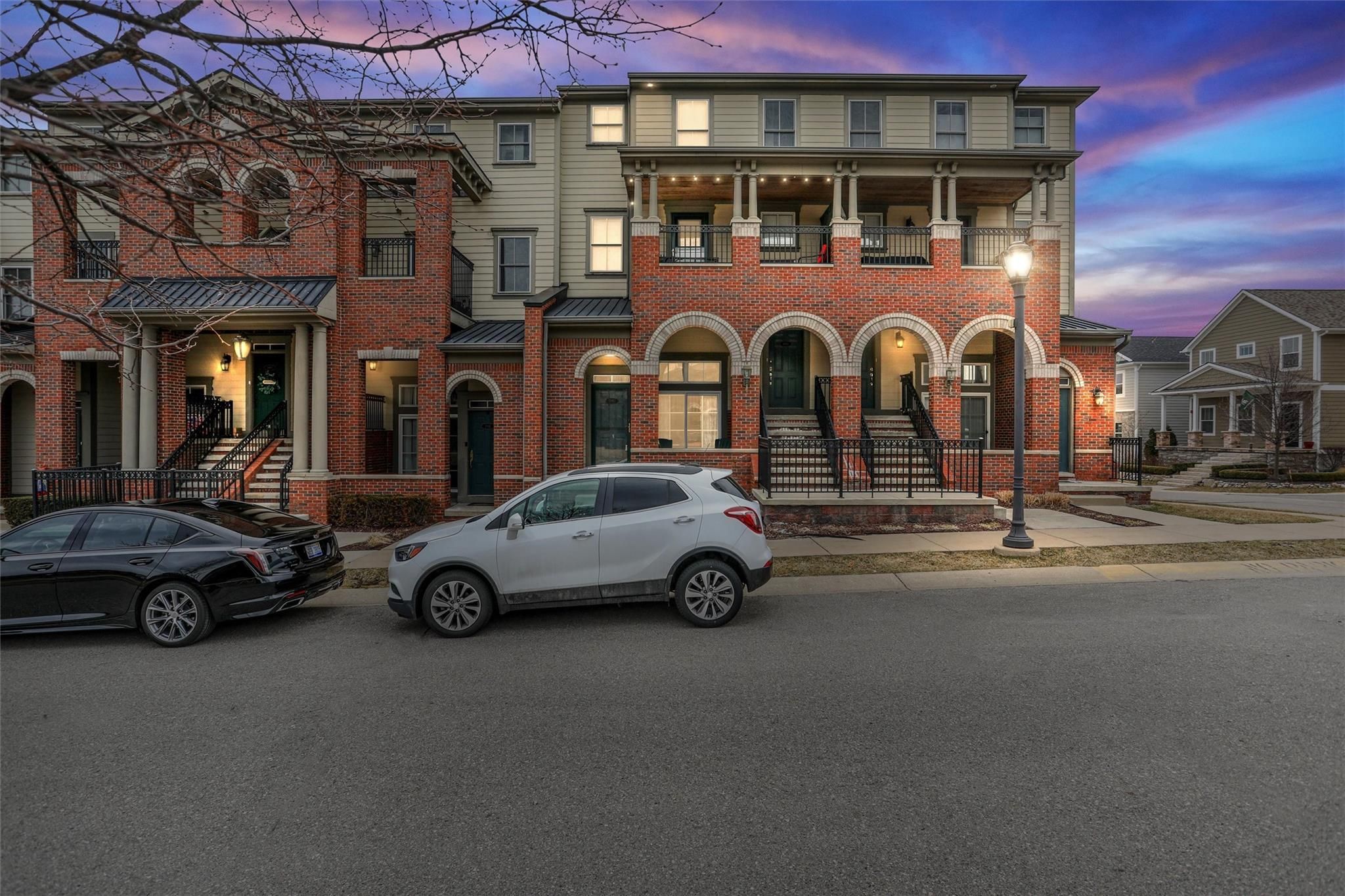 3893 Forester Boulevard