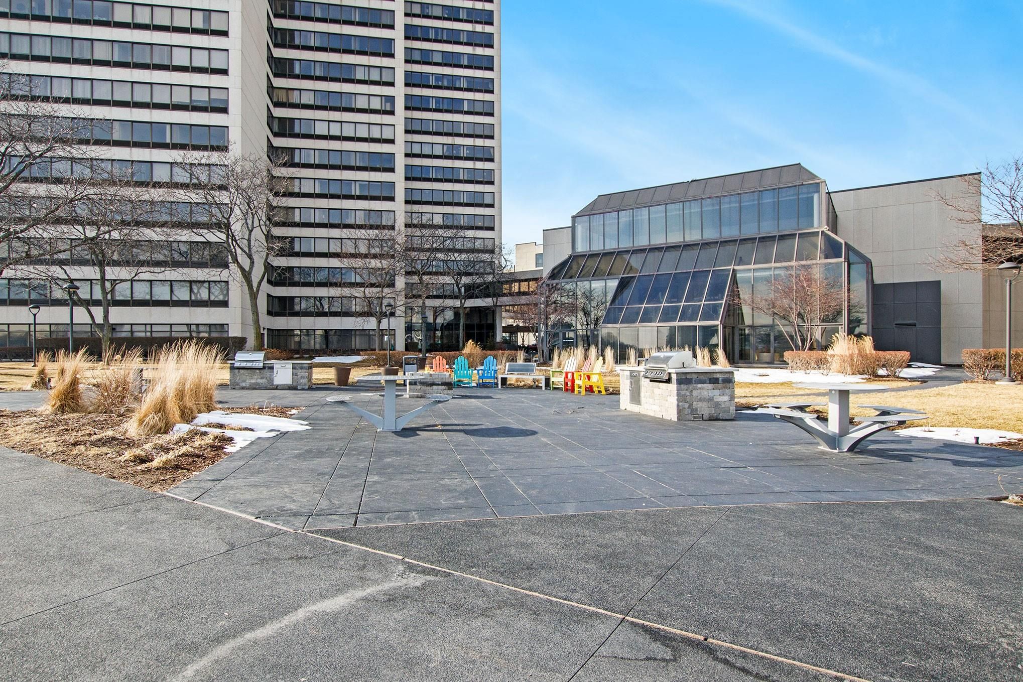 1001 W JEFFERSON AVE # 300/11G