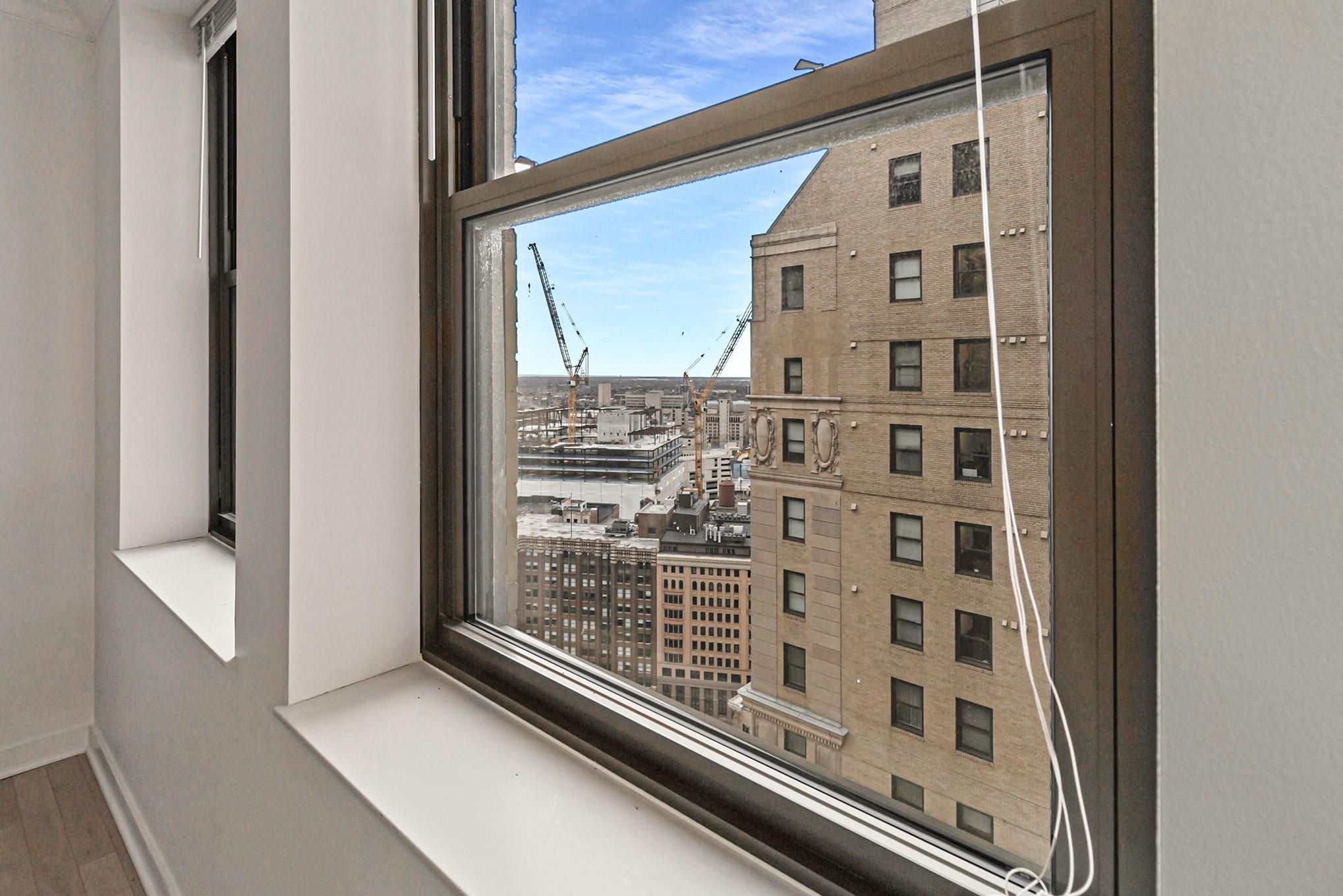 1135 SHELBY ST Unit: 2713
