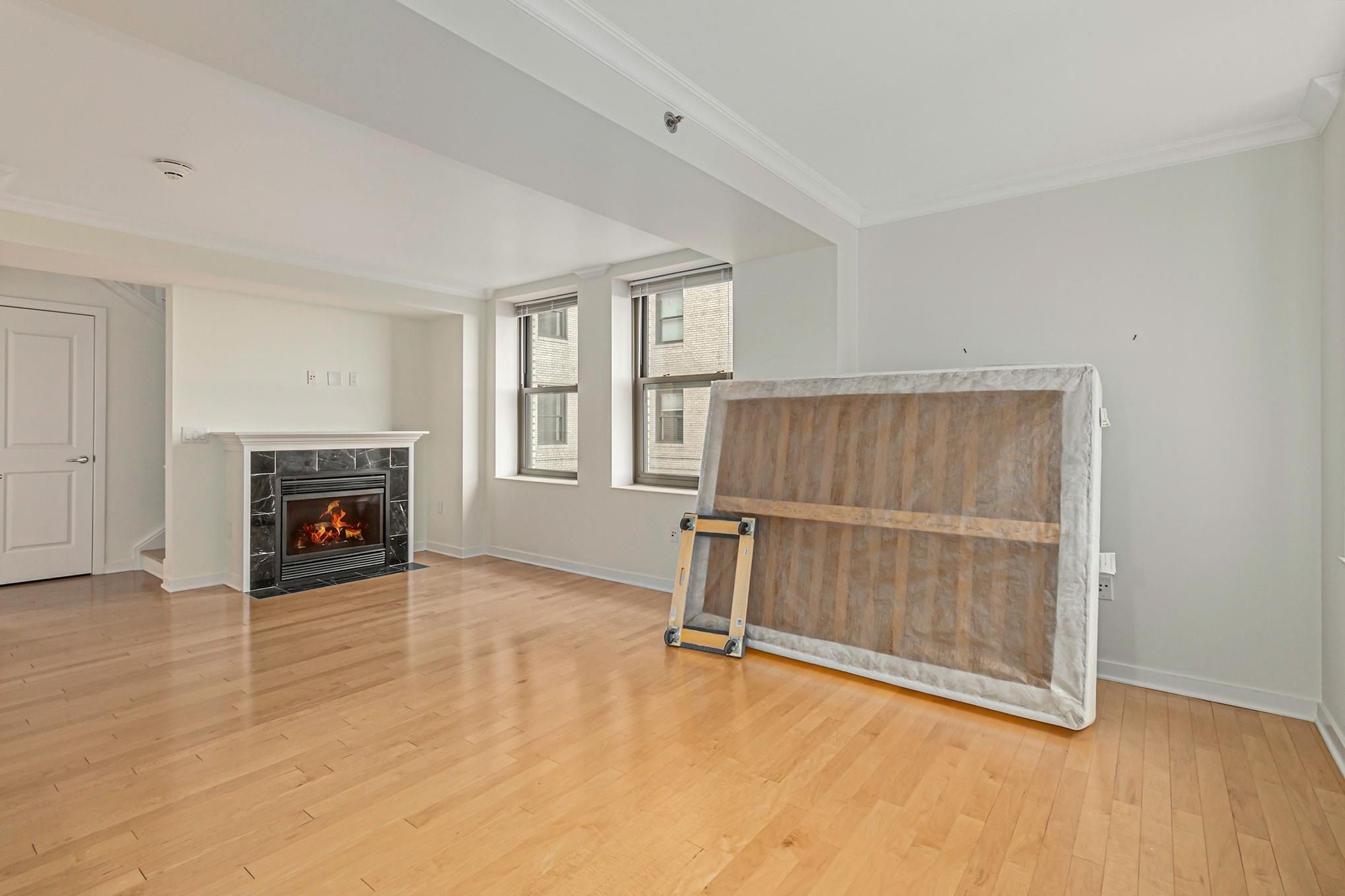 1135 SHELBY ST Unit: 2713