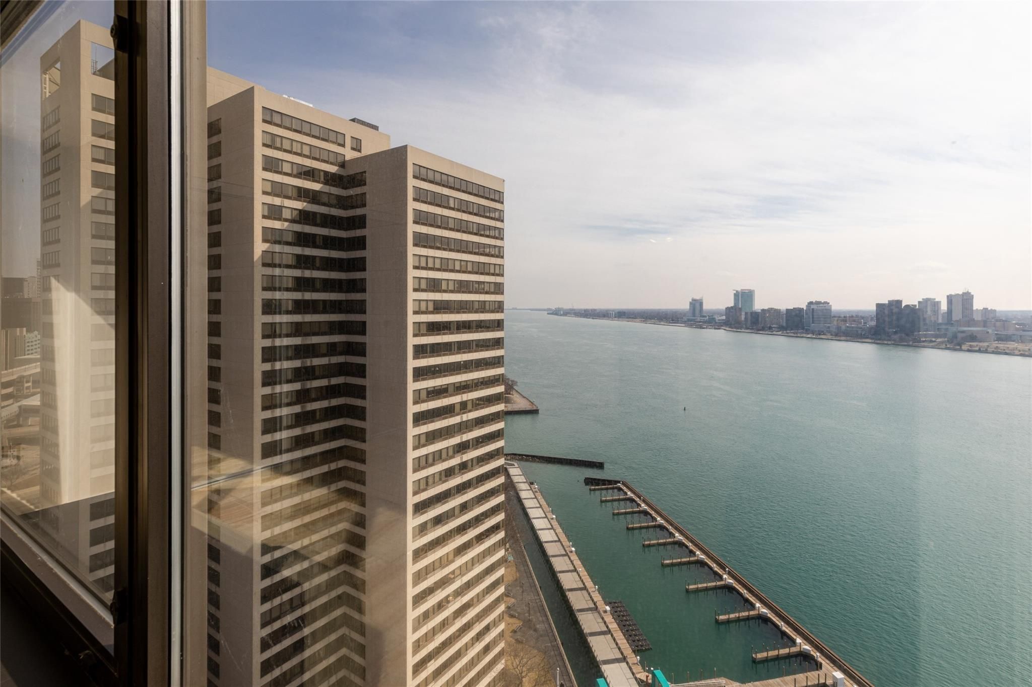 1001 W JEFFERSON AVE # 300/21J