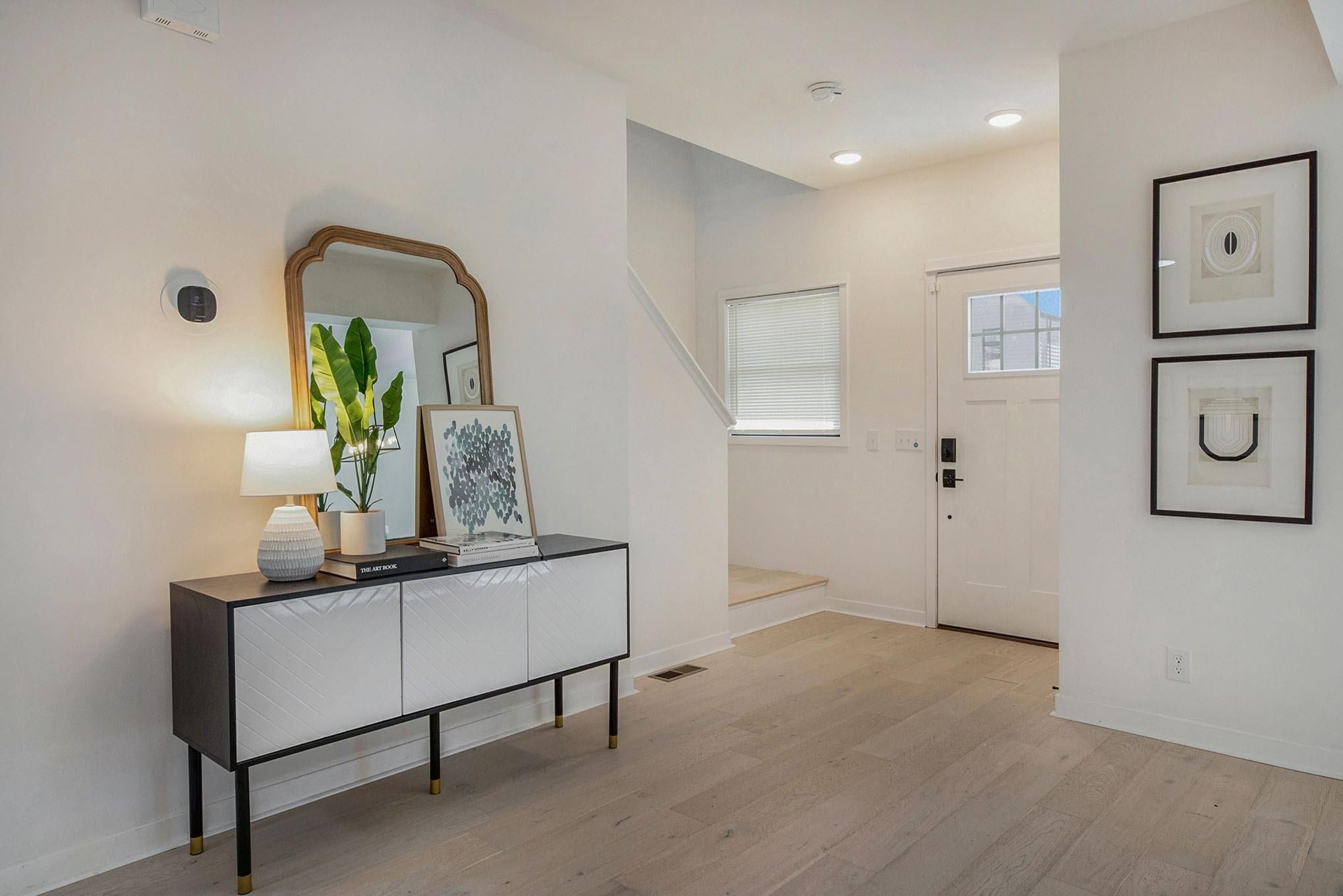 55 MOUNT VERNON Street