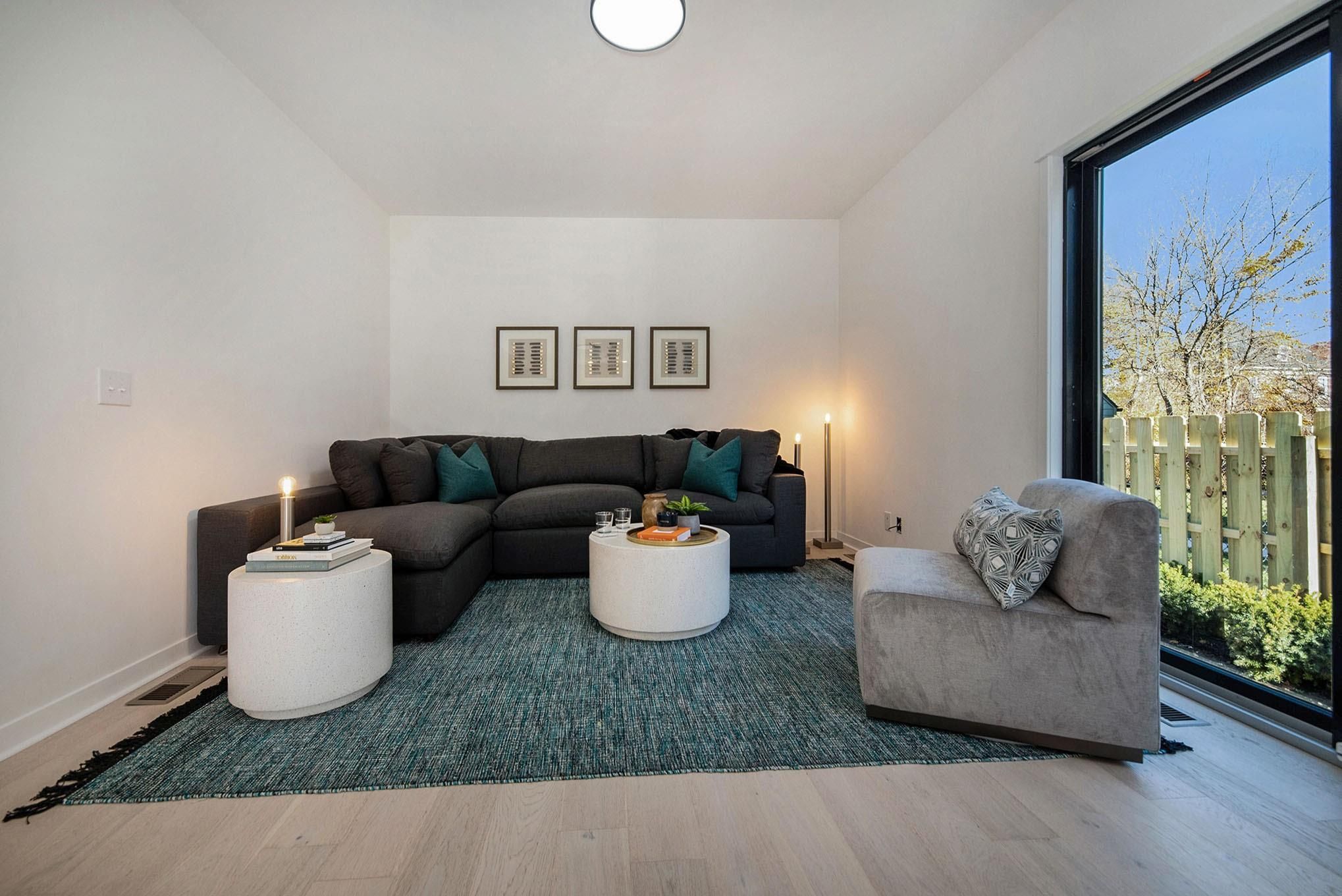 55 MOUNT VERNON Street