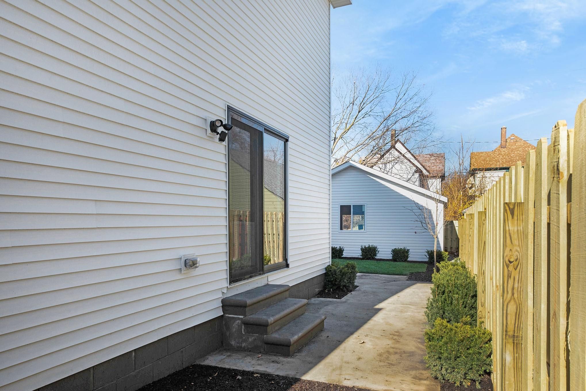 55 MOUNT VERNON Street