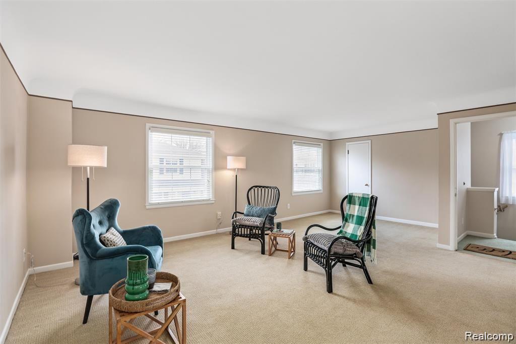 627 NOTRE DAME Street