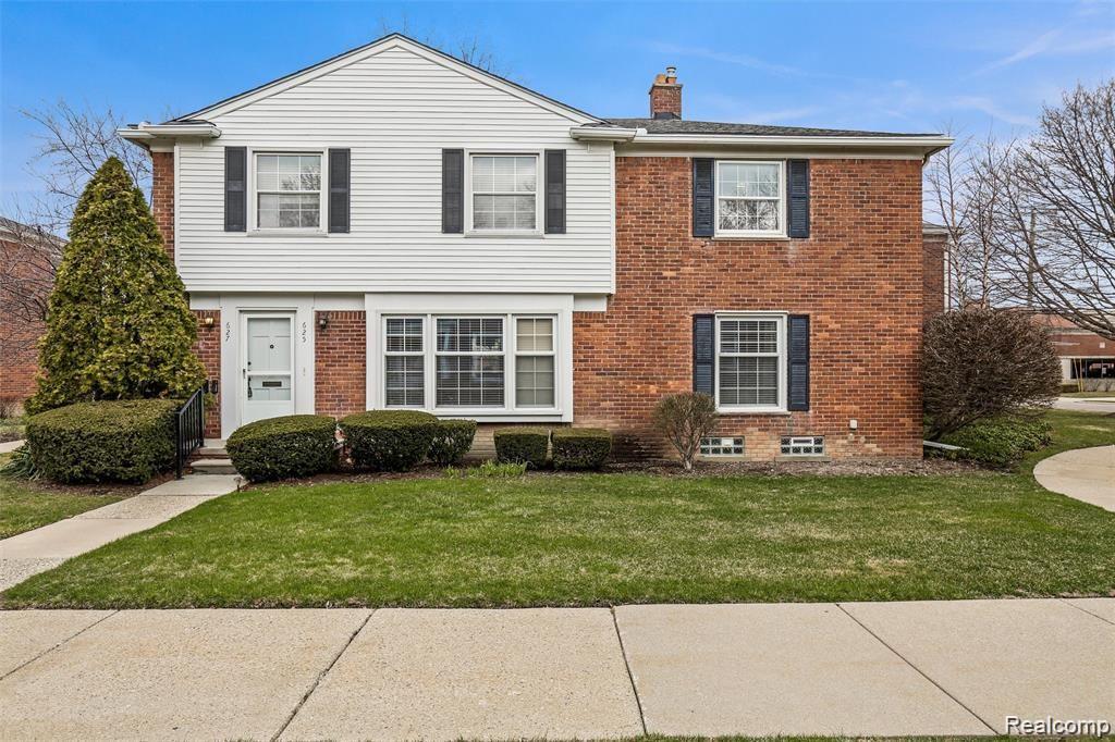 627 NOTRE DAME Street