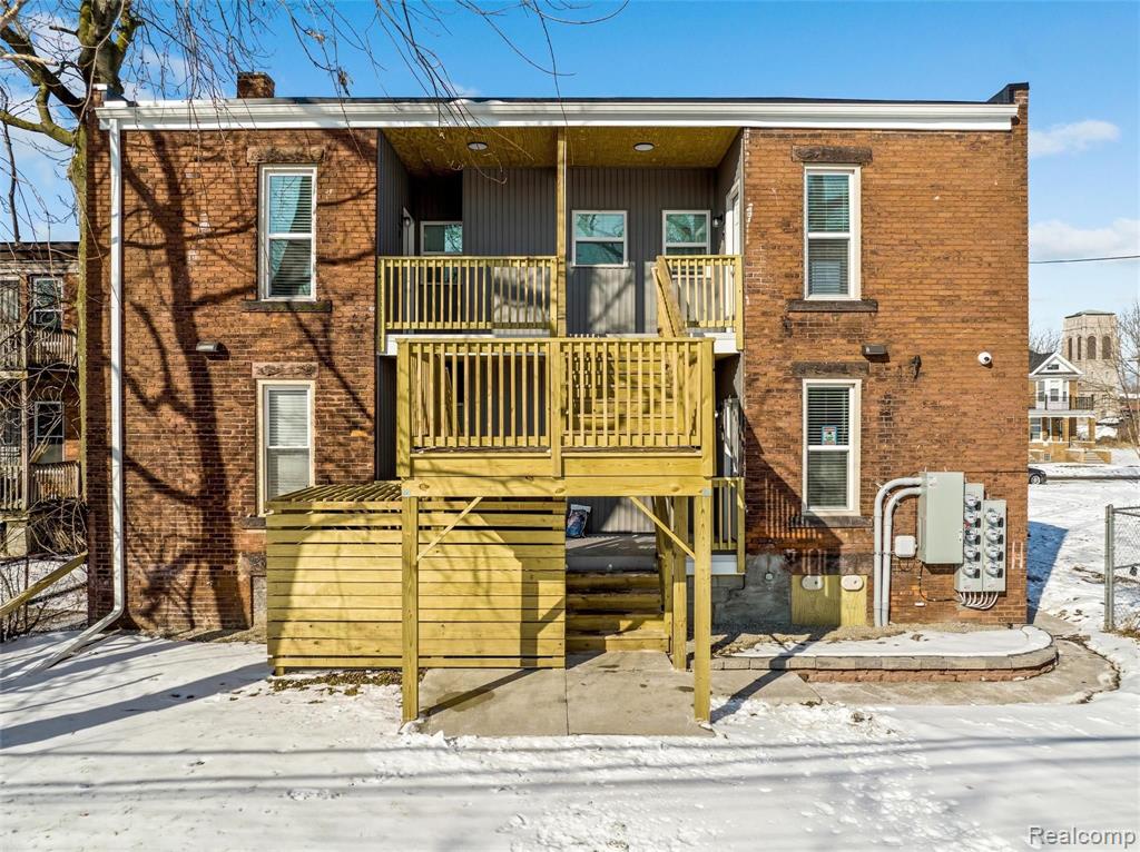 89 W Philadelphia Street Unit: 8