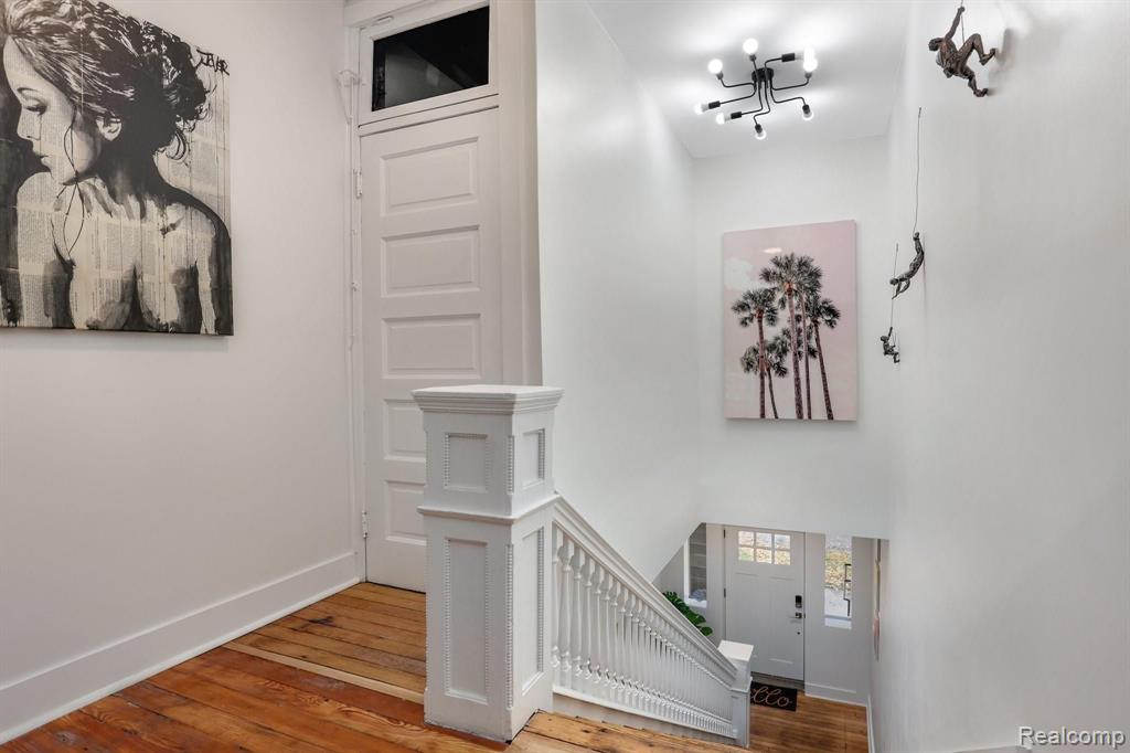 89 W Philadelphia Street Unit: 8