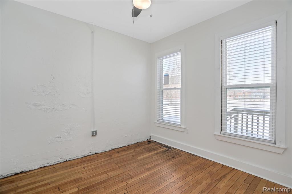 89 W Philadelphia Street Unit: 8