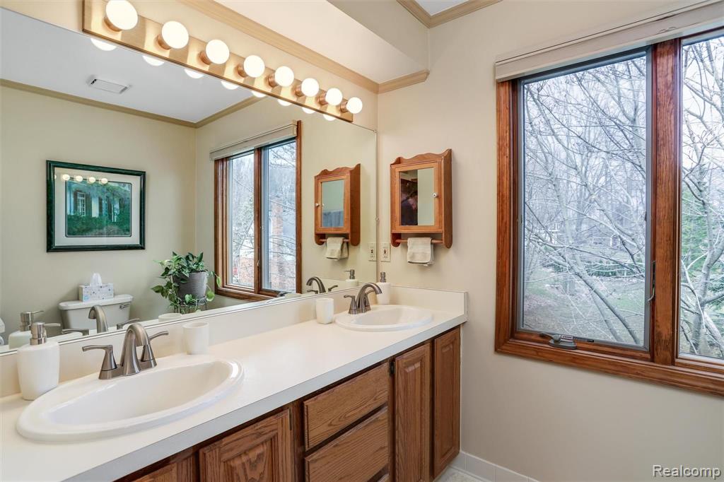 45554 Freemont Drive