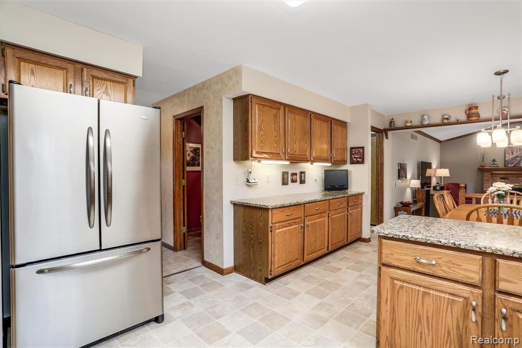 45554 Freemont Drive