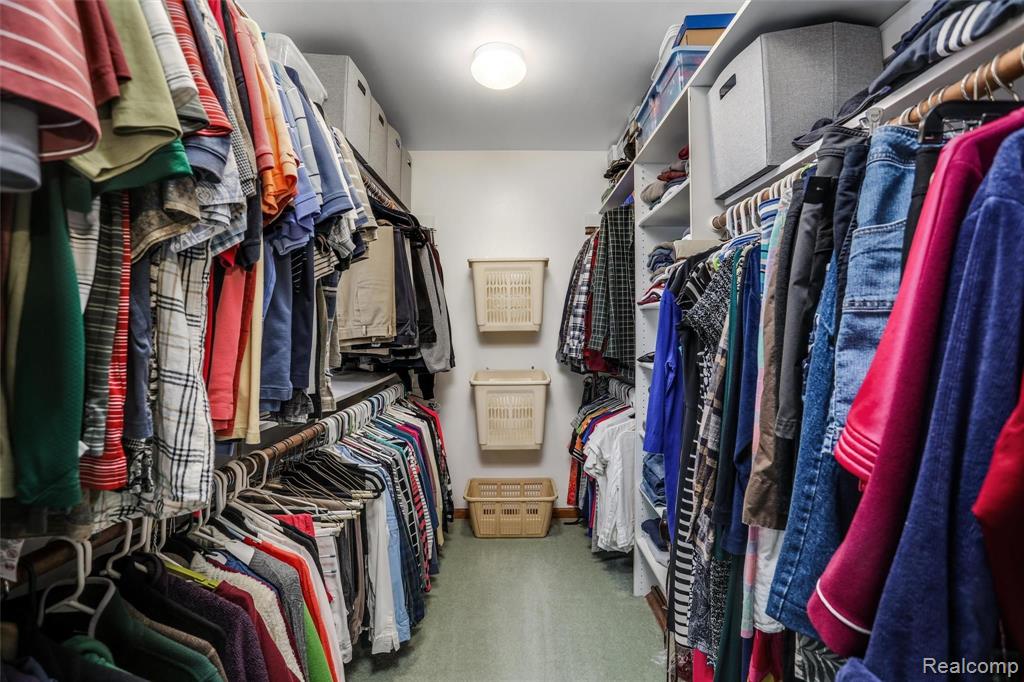 45554 Freemont Drive