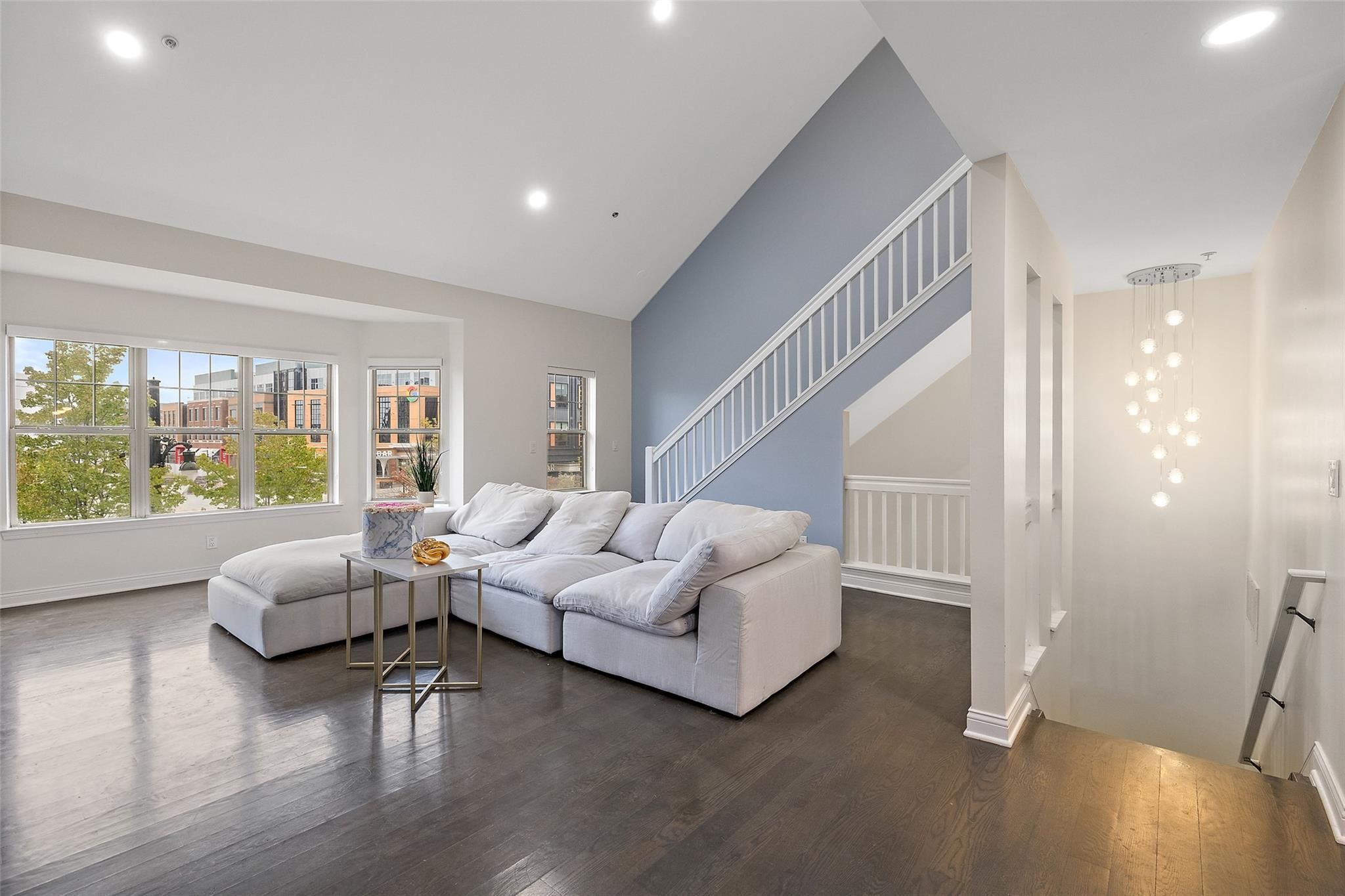 2452 WOODWARD AVE # 6/1