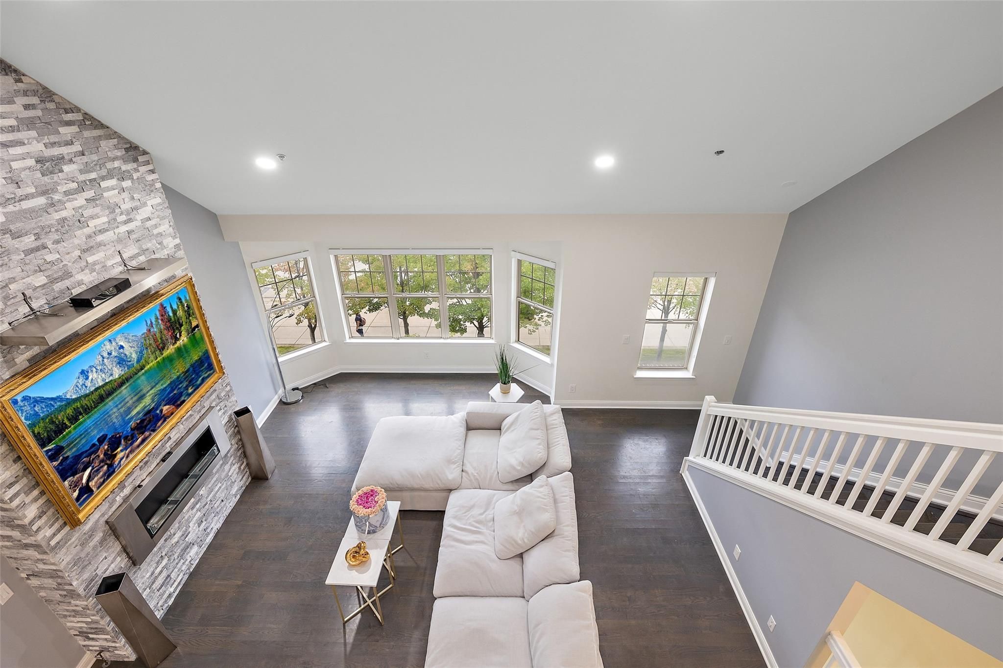 2452 WOODWARD AVE # 6/1