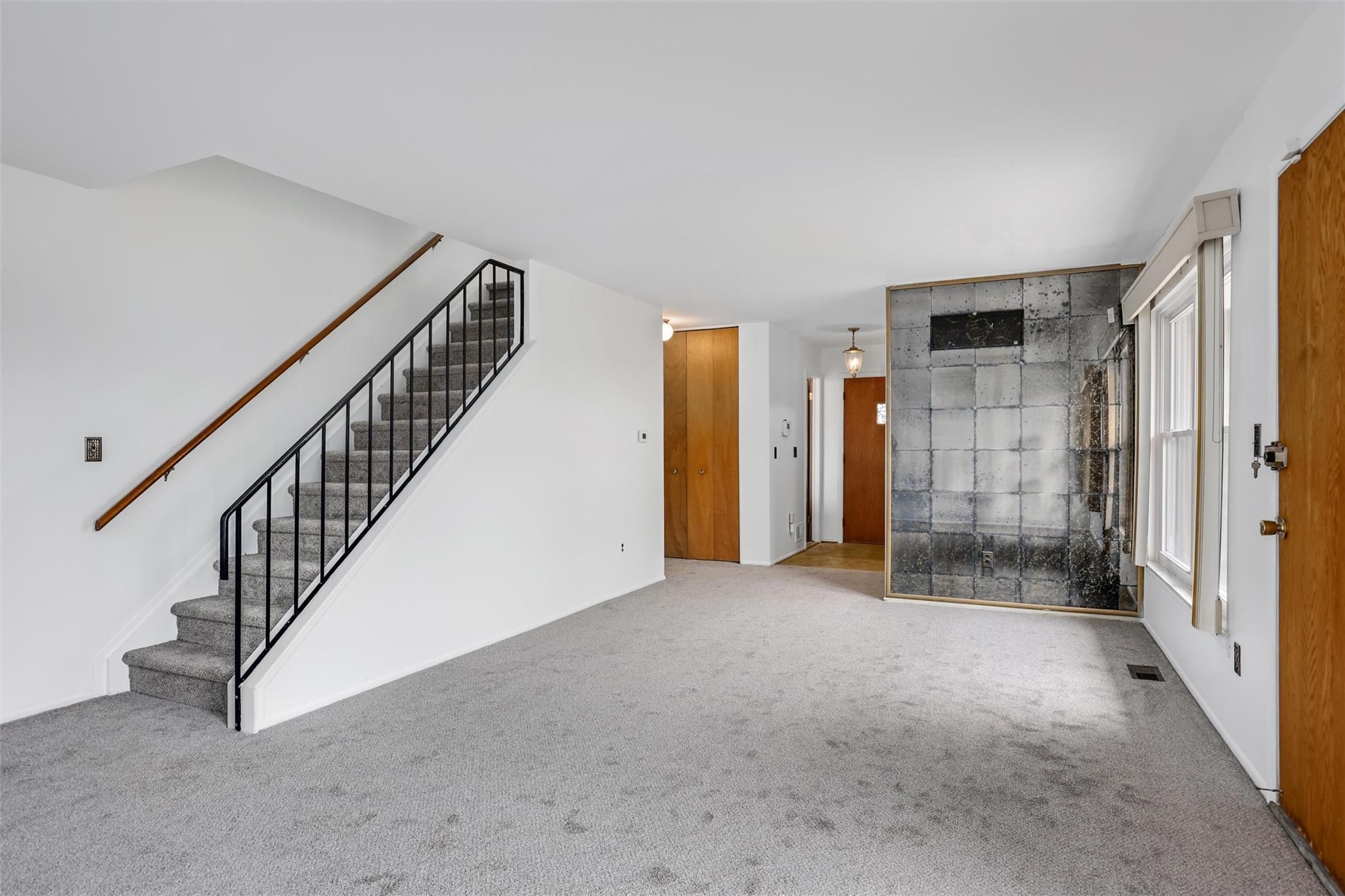 1903 Hyde Park Drive