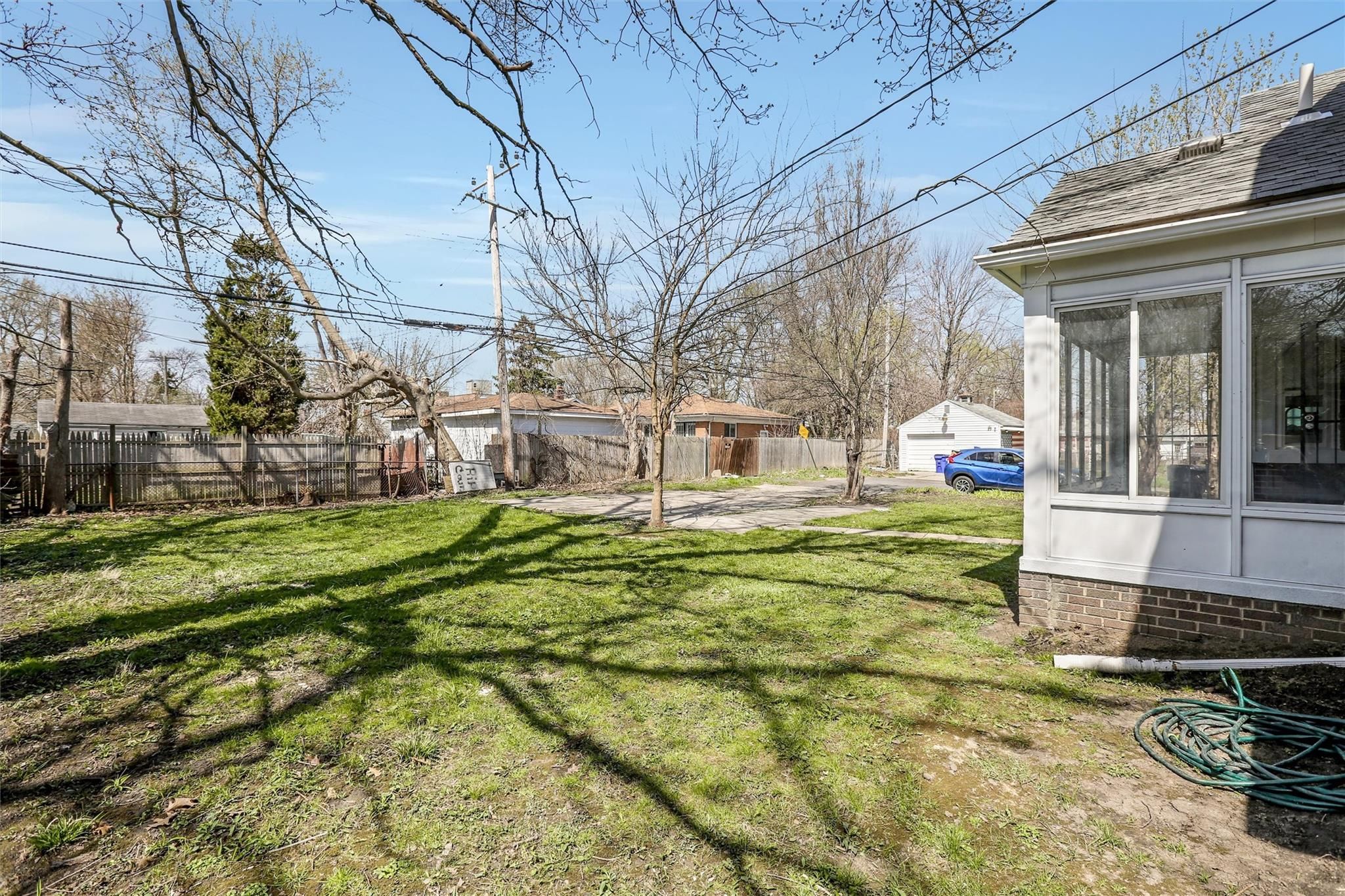 4613 GUILFORD Street