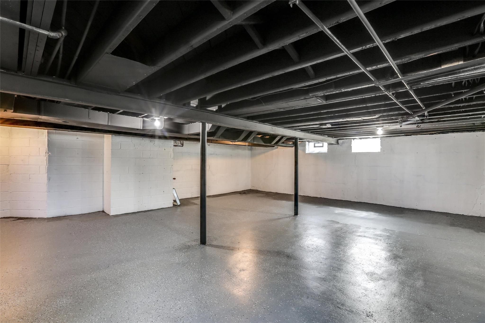 4613 GUILFORD Street