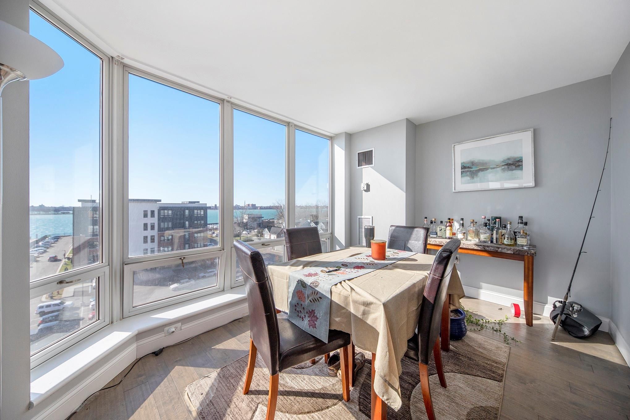 250 E HARBORTOWN DR # 59/609