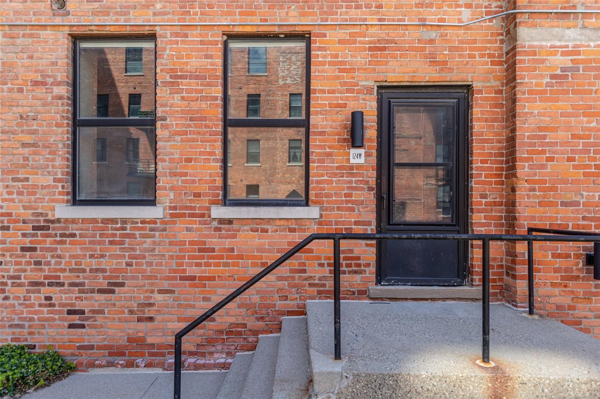 6533 E JEFFERSON AVE # 39/124W