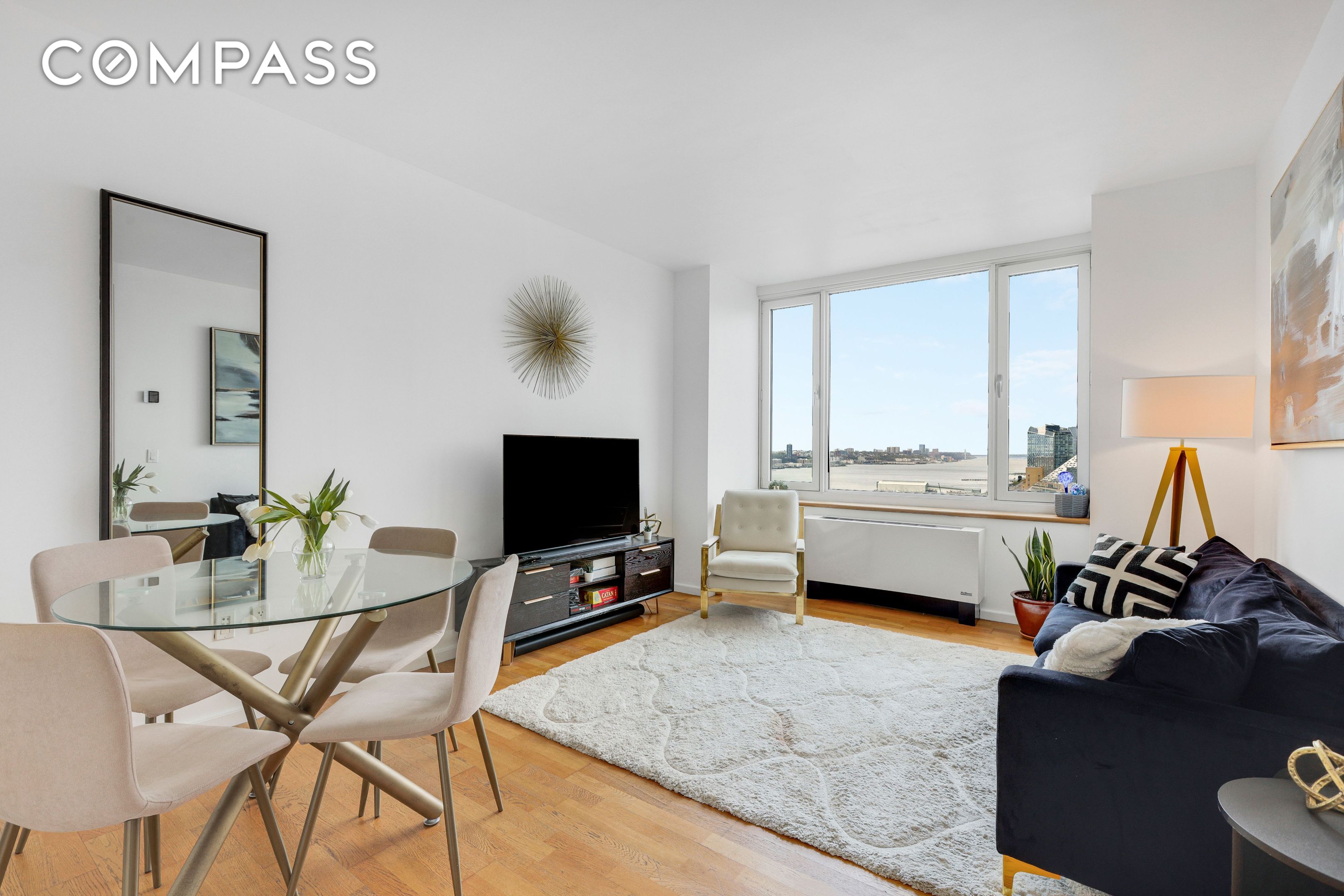 635 W 42nd Street 25D