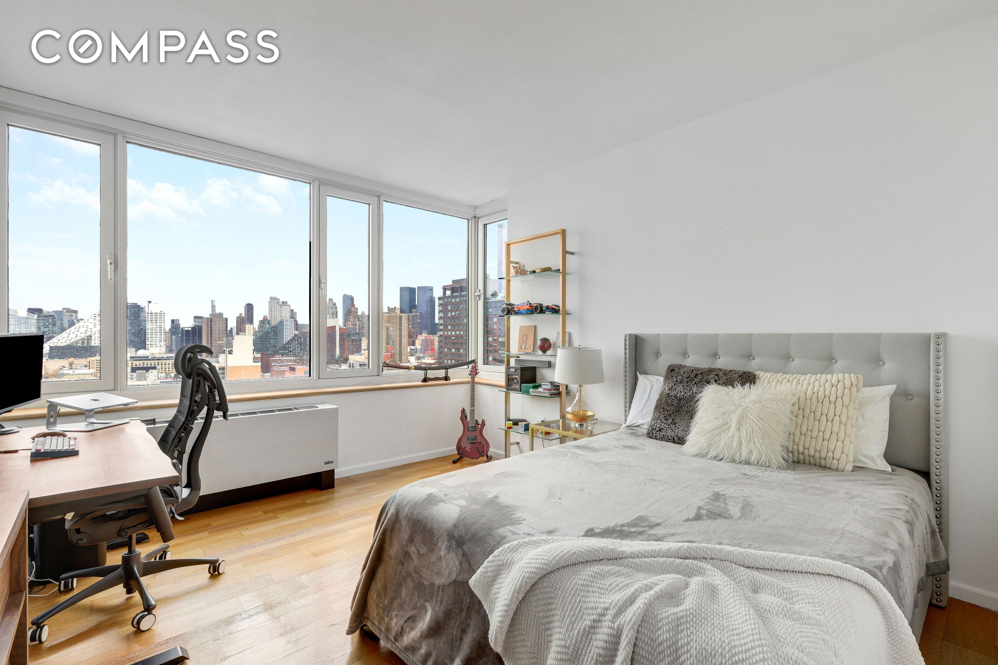 635 W 42nd Street 25D
