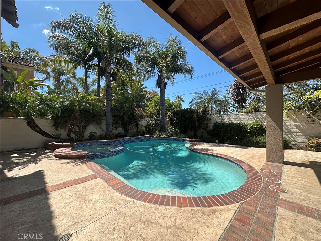 12865 Crawford Drive