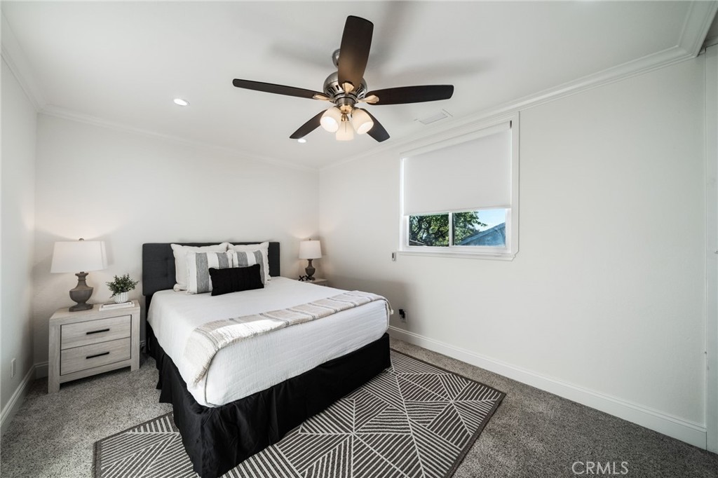 27011 27011 Moro Azul