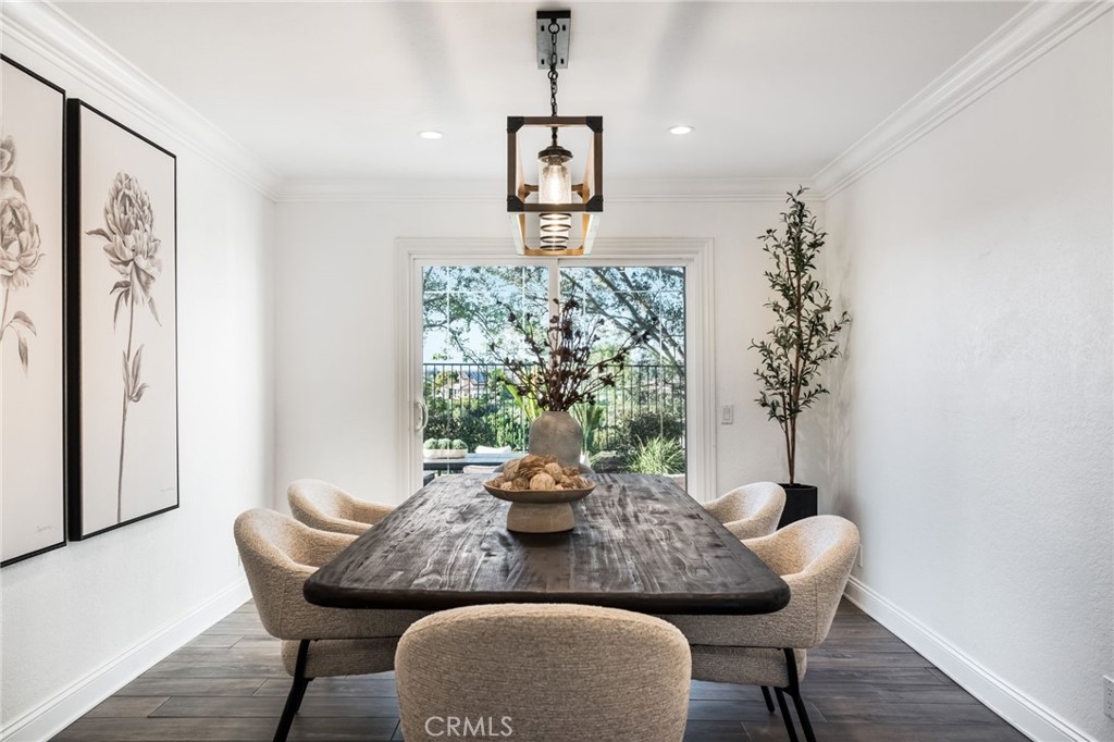 27011 27011 Moro Azul