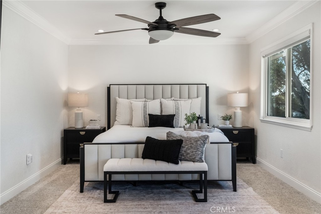 27011 27011 Moro Azul