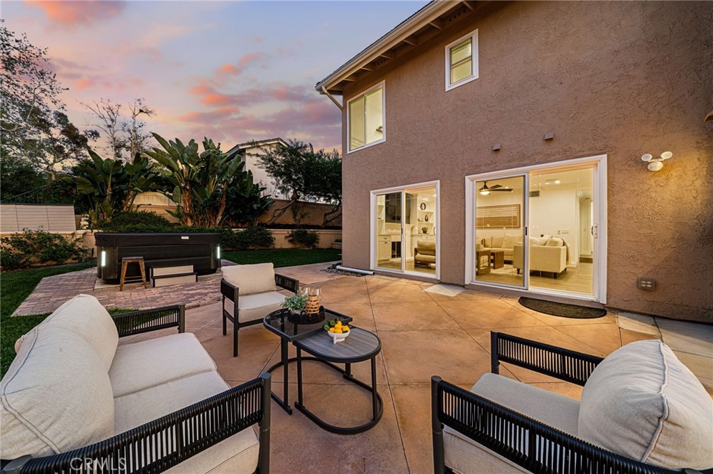 27011 27011 Moro Azul