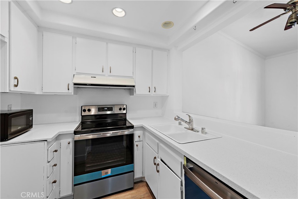 23311 La Glorieta 97