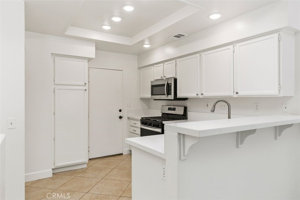 82 Santa Barbara Court 5