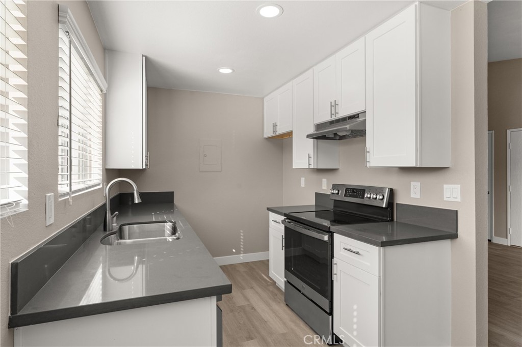 23292 Orange Avenue 2