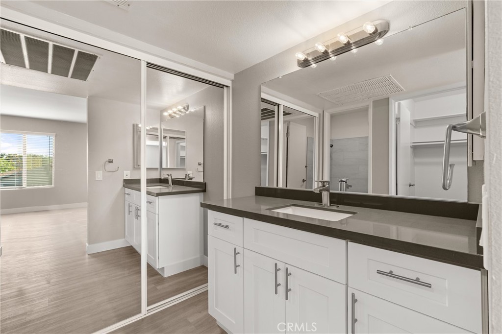 23292 Orange Avenue 2