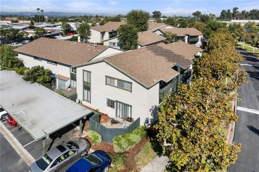 23292 Orange Avenue 2