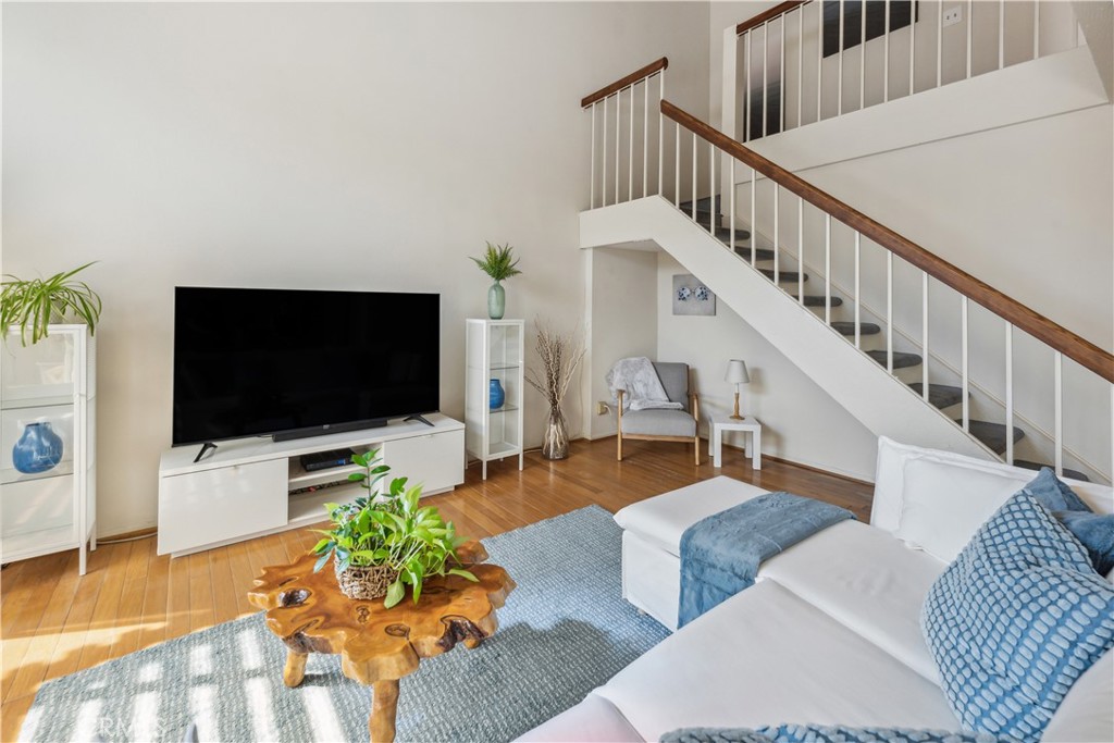 3437 Calle La Veta 3437