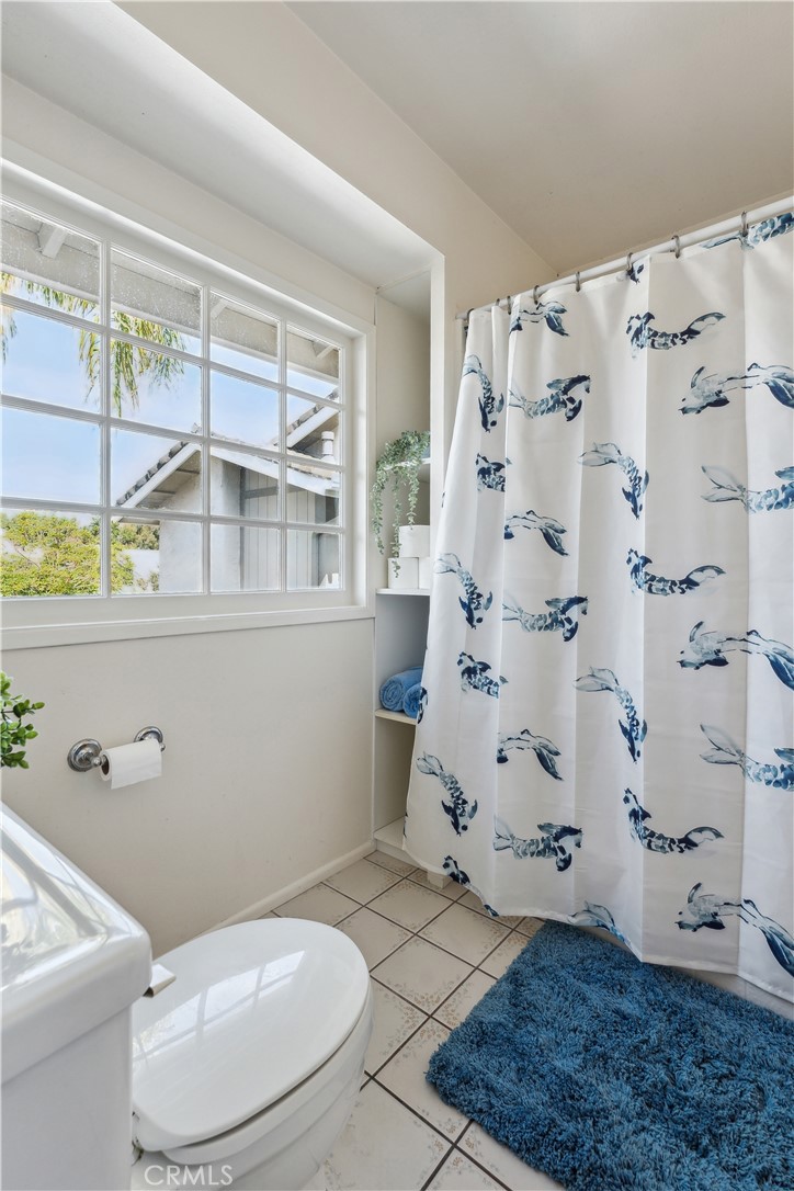 3437 Calle La Veta 3437