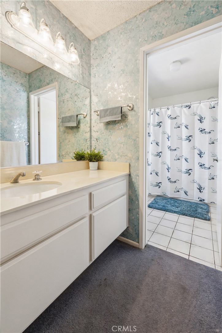 3437 Calle La Veta 3437