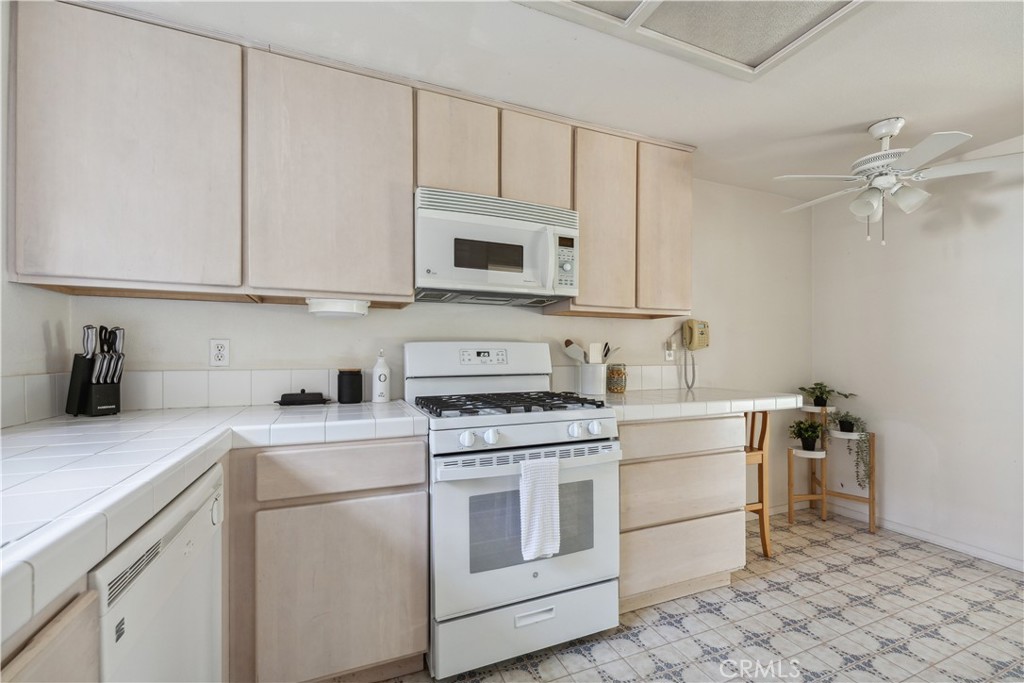 3437 Calle La Veta 3437